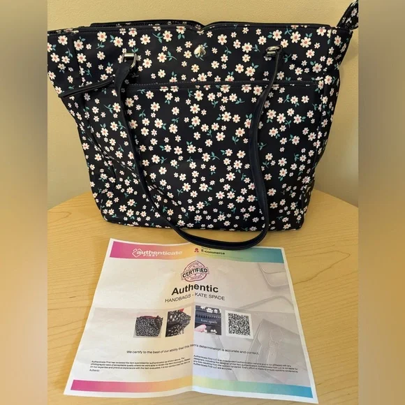 Kate Spade Jae Navy White Fleurette Floral Large Nylon Tote Bag NWOT - Picture 15 of 16